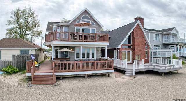 Photo of 954 S Shore Dr, Hanover, NY 14081