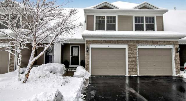 Photo of 8 Denton Dr, Lancaster, NY 14086