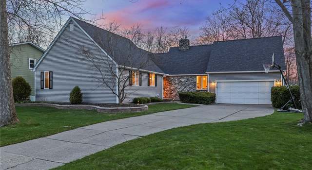 Photo of 236 Marlin Dr, Grand Island, NY 14072