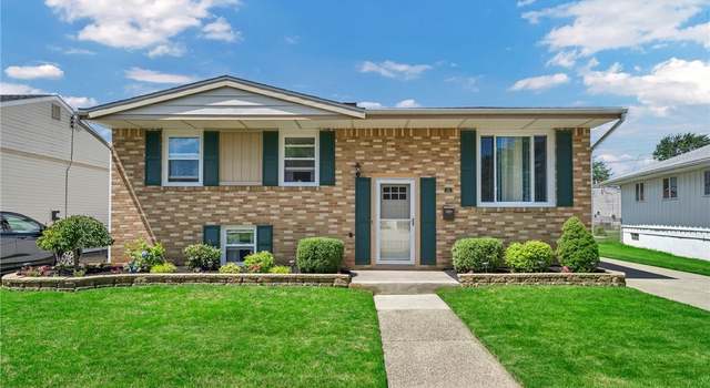 Photo of 33 Deborah Ln, Cheektowaga, NY 14225