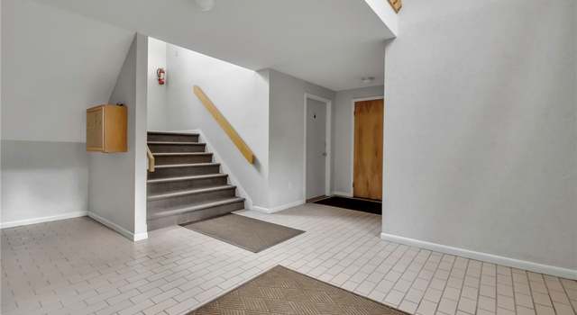 Photo of 1260 Youngs Rd Unit A, Amherst, NY 14221