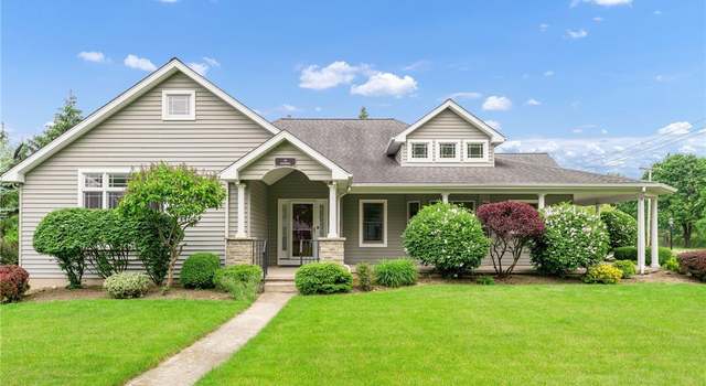 Photo of 1 Stoneridge Ln, Akron, NY 14001