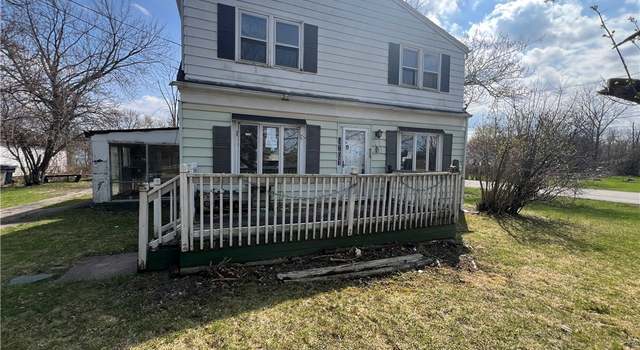 Photo of 4701 Witmer Rd, Niagara, NY 14305