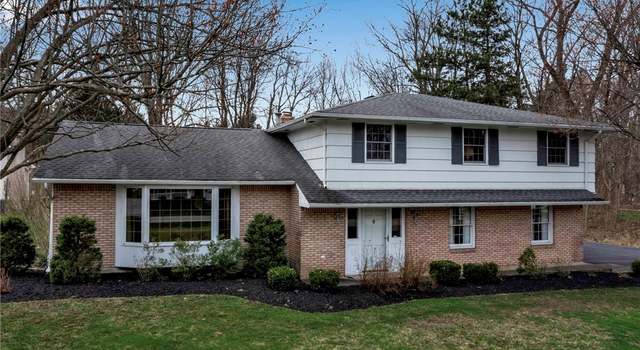 Photo of 4700 Margaret Dr, Clarence, NY 14031