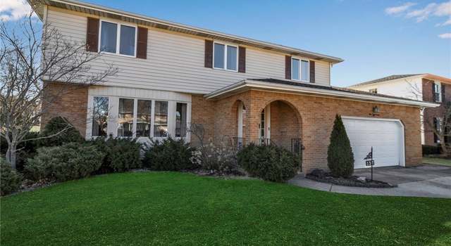 Photo of 157 Presidents Walk, Amherst, NY 14221