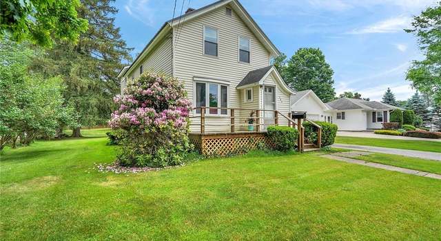 Photo of 158 Elk St, Springville, NY 14141