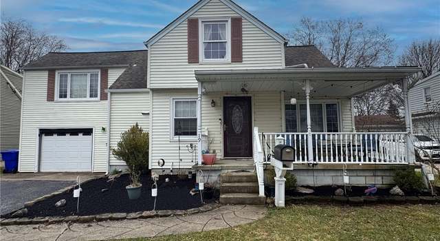 Photo of 19 Warren Ave, West Seneca, NY 14224