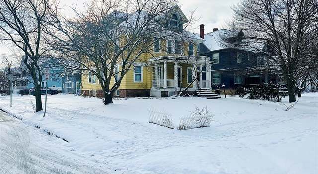 Photo of 601 W Center St, Ridgeway, NY 14103