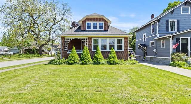 Photo of 44 Lake Ave, Lancaster, NY 14086