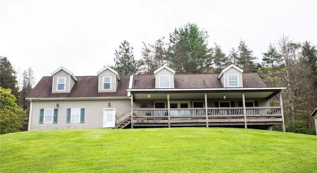 Photo of 12 Dublin Meadows Rd, Mansfield, NY 14779