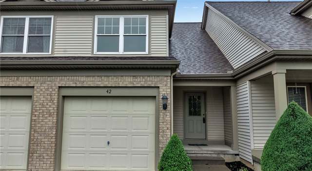 Photo of 42 Hanover St, Lancaster, NY 14086