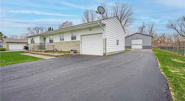 Photo of 5780 Joanne Dr, Cambria, NY 14132