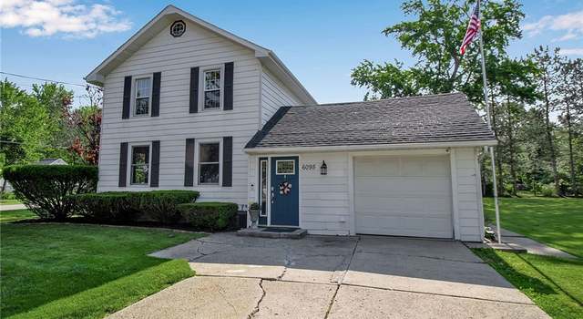 Photo of 6095 Elm St, Clarence, NY 14032