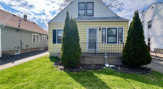 Photo of 3834 Deveaux St, Niagara Falls, NY 14305