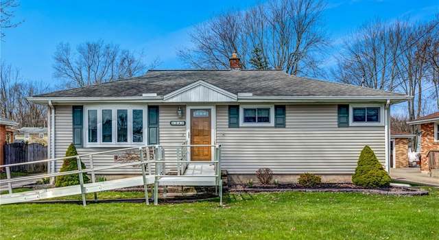 Photo of 1348 Master St, North Tonawanda, NY 14120