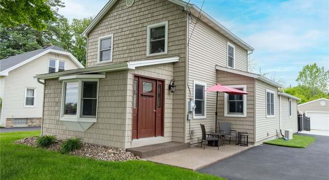 Photo of 170 Thorn Ave, Orchard Park, NY 14127