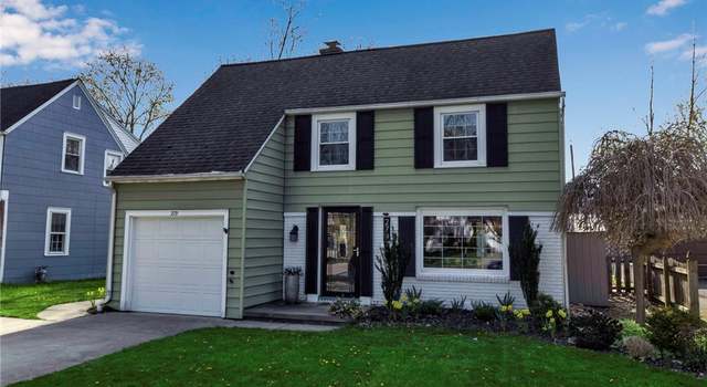 Photo of 279 Bernhardt Dr, Amherst, NY 14226