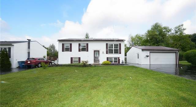 Photo of 704 Beach Rd, Evans, NY 14006