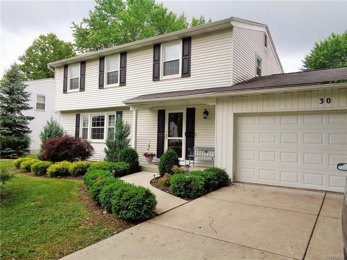 30 Kingswaye Dr Amherst Ny 14221 4 Beds 2 5 Baths