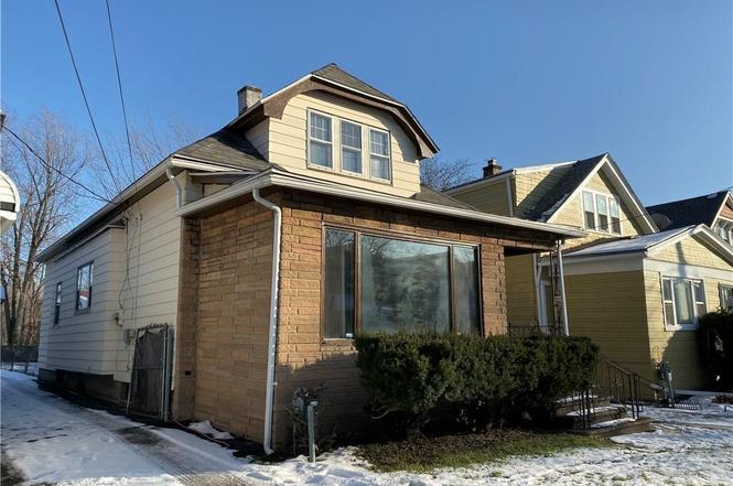 145 Floss Ave, Buffalo, NY 14215 | MLS# B1243023 | Redfin