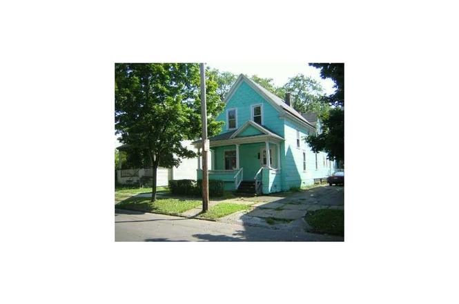 153 Eaton St, Buffalo, NY 14208 | Redfin