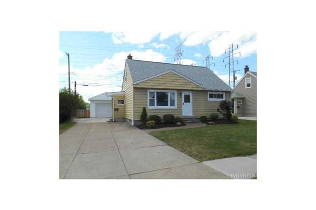 22 W Melcourt Dr Cheektowaga Ny 14225 Mls B482321 Redfin