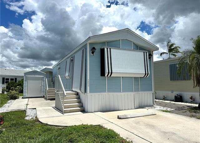 Property at 4540 Split Log Ln E, Estero, FL 33928, 1 bed, 1 bath