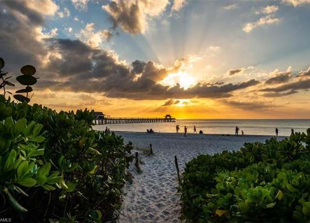 Property at 326 Dover Pl Unit J-203, Naples, FL 34104, 2 beds, 2 baths