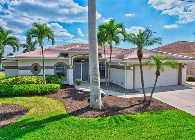 Property at 216 5th St, Bonita Springs, FL 34134, 3 beds, 3 baths