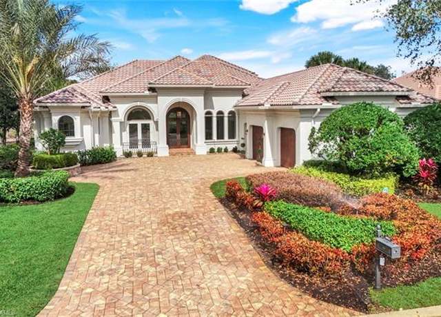 Property at 10521 Timber Lawn Dr, Estero, FL 34135, 4 beds, 4.5 baths