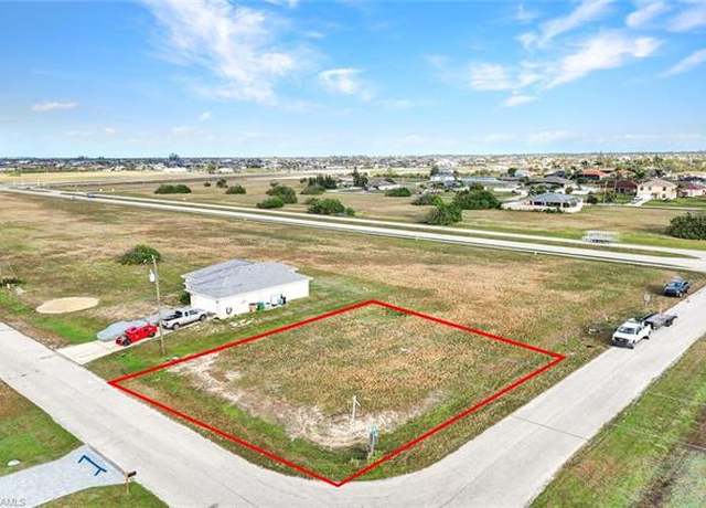 Property at 2901 NW 7th Ter, Cape Coral, FL 33909