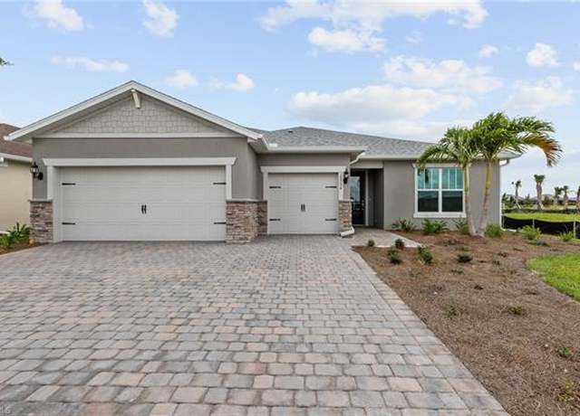 Property at 24611 Marina Del Ray Dr, Bonita Springs, FL 34135, 3 beds, 2.5 baths