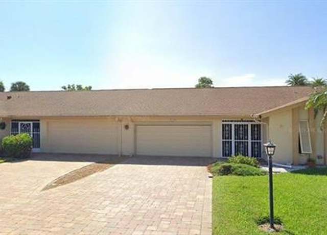 Property at 5761 Arvine Cir, Fort Myers, FL 33919, 3 beds, 2 baths