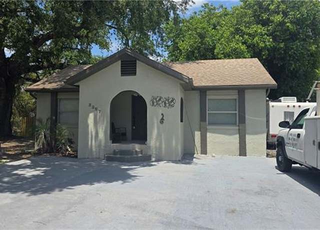 Property at 2357 Crawford St, Fort Myers, FL 33901, 2 beds, 2 baths