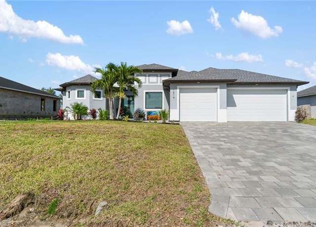 Property at 1514 NE 13th Pl, Cape Coral, FL 33909, 3 beds, 3 baths