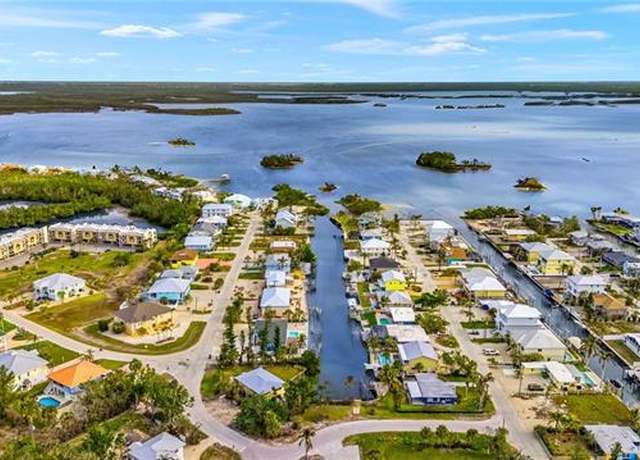 Property at 75 Mound Rd, Fort Myers Beach, FL 33931, 4 beds, 4 baths