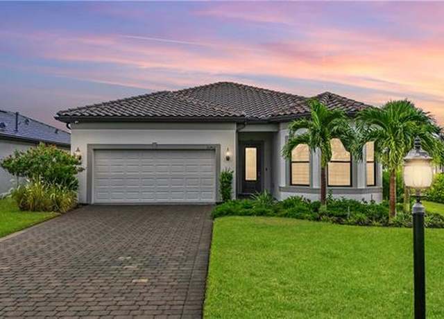 Property at 20402 Pebble Glen Dr, Estero, FL 33928, 3 beds, 2.5 baths