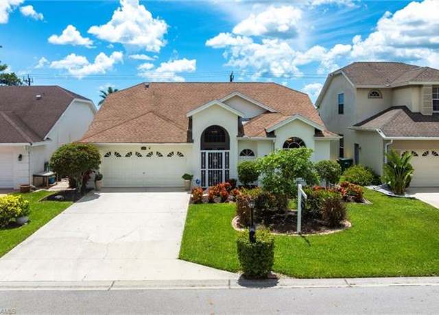 Property at 6769 Berwick Pl, Naples, FL 34104, 3 beds, 2 baths