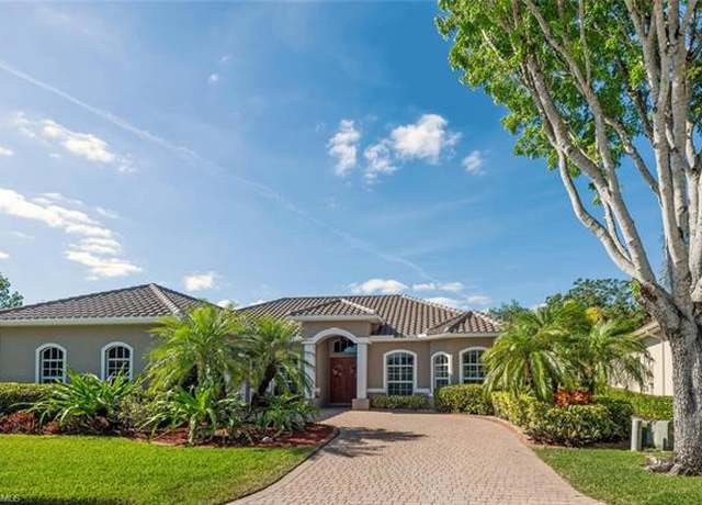 Property at 10199 Avonleigh Dr, Bonita Springs, FL 34135, 3 beds, 3 baths