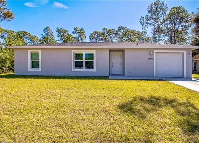 Property at 6009 S Moss Cir, Labelle, FL 33935, 3 beds, 2 baths