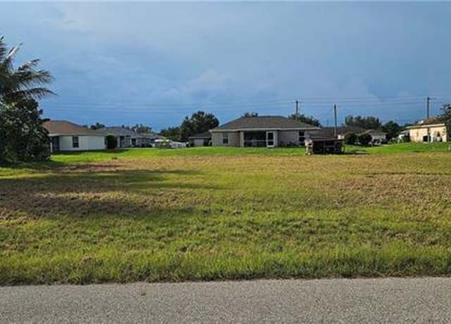 Property at 5228/5230 Bristo St, Lehigh Acres, FL 33971