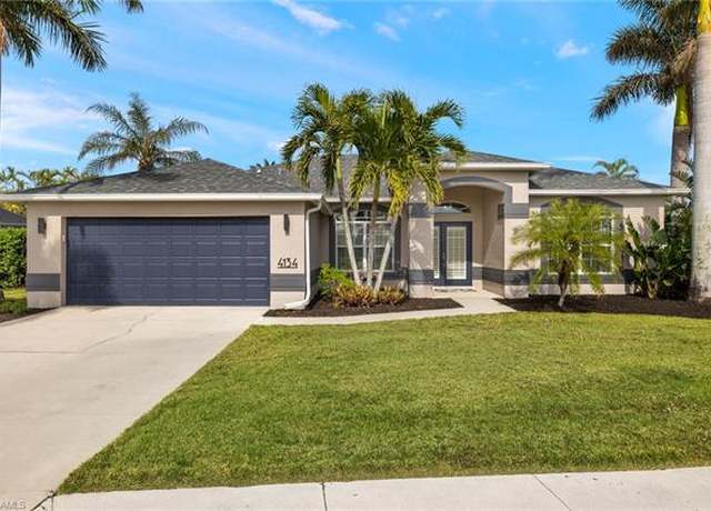 Property at 4134 Olde Meadowbrook Ln, Estero, FL 34134, 3 beds, 2 baths