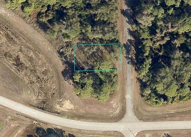 Property at 702 Eugene Cernan Dr, Labelle, FL 33935