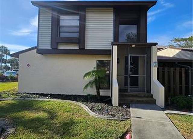 Property at 646 SE 12th Ct #18, Cape Coral, FL 33990, 3 beds, 2.5 baths