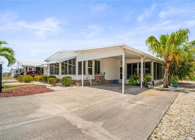 Property at 9853 Sugarberry Way, Fort Myers, FL 33905, 2 beds, 2 baths
