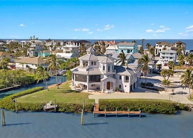 Property at 6000 Seagrape Ln, Bonita Springs, FL 34134, 3 beds, 4 baths