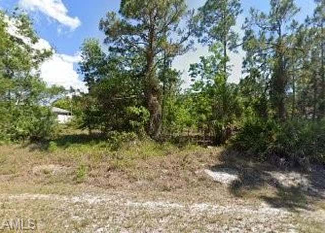 Property at 458 Boleyn Cir, Lehigh Acres, FL 33974