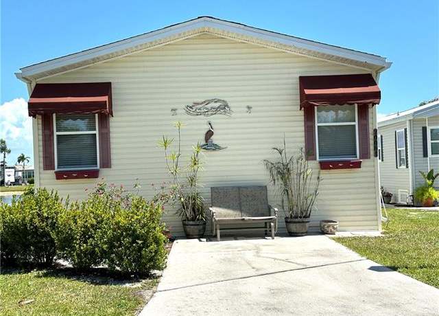 Property at 20081 Cobblestone Ct, Estero, FL 33928, 2 beds, 2 baths