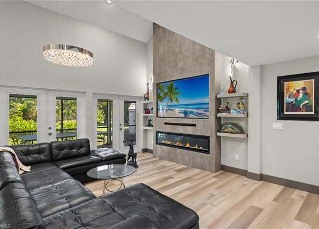 Property at 3535 Heritage Ln, Fort Myers, FL 33908, 5 beds, 4 baths