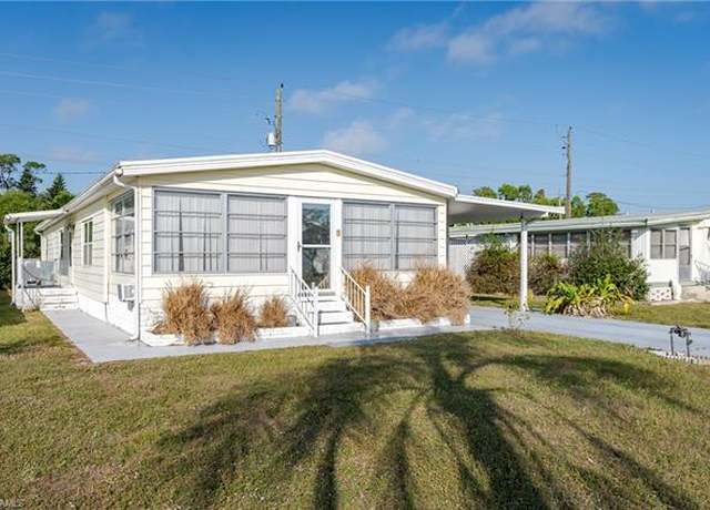 Property at 9 Cannes Dr, Naples, FL 34112, 2 beds, 2 baths